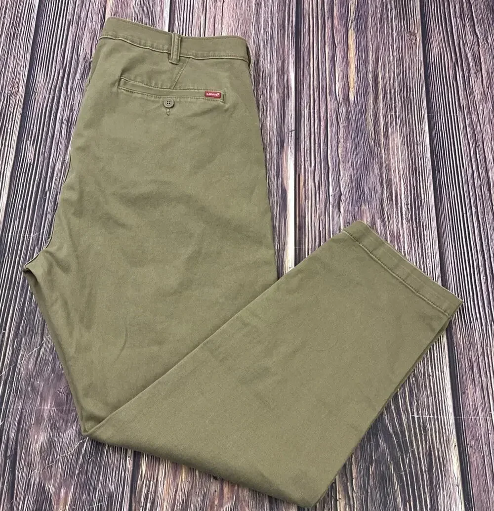 Levis XX Chino Tan Pants Standard Taper Stretch Mens Size 40x30 (Actual 40x29)